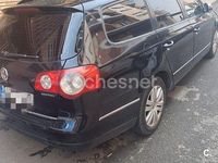 Usado VW Passat 105 CV (77 kW) 2008 Negro Familiar