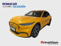 Begagnad Ford Mustang Mach-E 258 kW (351 HK) 2022 Orange SUV