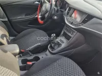 Usado Opel Astra Dynamic 110 CV (80 kW) 2019 Blanco Familiar