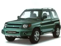 Usado Mitsubishi Montero 114 CV (83 kW) 2002 Azul SUV