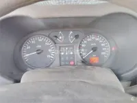 Usado Renault Clio II 75 CV (55 kW) 2003 Azul Berlina