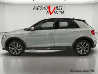 Usado Audi A1 Design 110 CV (80 kW) 2022 Gris / plata SUV