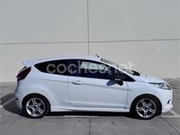 Usado Ford Fiesta Sport 95 CV (69 kW) 2012 Blanco Utilitario