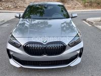 Usado BMW 118 150 CV (110 kW) 2023 Gris / plata Utilitario