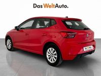 Usado Seat Ibiza Style 110 CV (80 kW) 2022 Rojo Utilitario