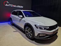 Usado VW Passat Alltrack 200 CV (147 kW) 2022 Blanco Familiar