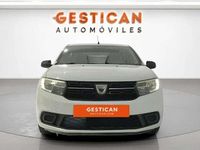 Usado Dacia Sandero Acces 75 CV (55 kW) 2019 Blanco Utilitario