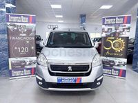 Usado Peugeot Partner Tepee Access 100 CV (73 kW) 2015 Gris / plata Monovolumen