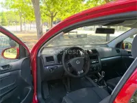 Usado VW Golf IV Highline 115 CV (84 kW) 2005 Rojo Berlina