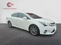 Usado Toyota Avensis Advance 147 CV (108 kW) 2012 Blanco Berlina