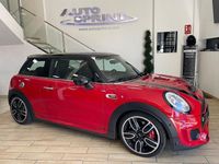 Usado Mini John Cooper Works 231 CV (169 kW) 2018 Rojo Utilitario