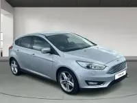 Usado Ford C-MAX Trend 115 CV (84 kW) 2017 Gris Monovolumen