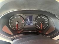 Usado Seat Arona Ecomotive 115 CV (84 kW) 2017 Granate SUV