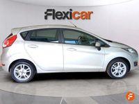 Usado Ford Fiesta Trend 82 CV (60 kW) 2017 Gris / plata Utilitario