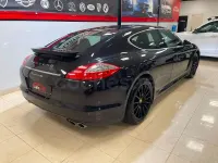Usado Porsche Panamera 400 CV (294 kW) 2010 Negro Utilitario