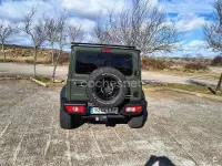 Usado Suzuki Jimny 102 CV (75 kW) 2020 Gris / plata SUV