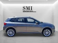 Usado Skoda Kamiq Sport 110 CV (80 kW) 2023 Gris SUV