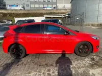 Usado Ford Focus Titanium 150 CV (110 kW) 2015 Rojo Berlina