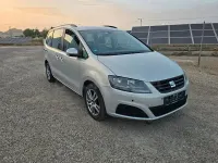 Usado Seat Alhambra Reference 140 CV (102 kW) 2011 Gris / plata Monovolumen