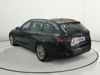 Usado BMW 330e 292 CV (214 kW) 2023 Negro Familiar