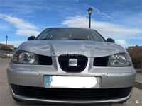 Usado Seat Ibiza Sport 75 CV (55 kW) 2003 Gris / plata Berlina