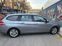 Usado Peugeot 308 SW Allure 130 CV (95 kW) 2021 Gris / plata Familiar