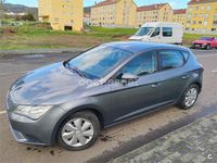 Usado Seat Leon Reference 105 CV (77 kW) 2014 Gris / plata Berlina