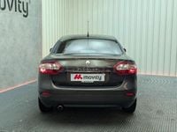 Usado Renault Fluence Dynamique 110 CV (80 kW) 2014 Gris / plata Berlina