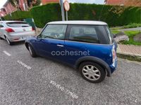 Usado Mini ONE 90 CV (66 kW) 2004 Azul Utilitario