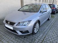 Usado Seat Leon XCELLENCE 150 CV (110 kW) 2020 Gris / plata Berlina