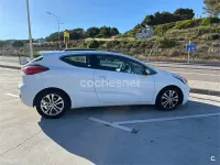 Occasion Kia ProCeed 135 PK (99 kW) 2013 Wit Hatchback