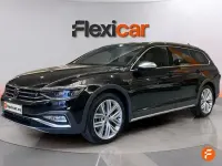 Usado VW Passat Alltrack 240 CV (176 kW) 2020 Negro Familiar