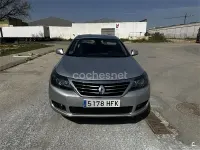 Usado Renault Latitude Expression 150 CV (110 kW) 2011 Gris / plata Berlina