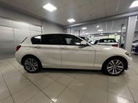 Usado BMW 118 136 CV (100 kW) 2018 Blanco Utilitario
