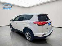 Usado Toyota RAV4 Hybrid Advance 197 CV (144 kW) 2017 Blanco SUV