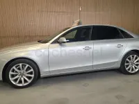 Usado Audi A4 150 CV (110 kW) 2014 Gris / plata Berlina