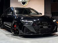 Usado Audi RS6 600 CV (441 kW) 2021 Negro Familiar