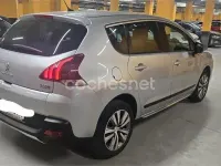 Usado Peugeot 3008 Style 120 CV (88 kW) 2015 Gris / plata Familiar