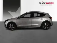Usado Ford Focus Active 155 CV (114 kW) 2024 Gris / plata Berlina