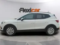 Usado Seat Arona Ecomotive 95 CV (69 kW) 2017 Blanco SUV