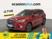 Usado Ford Kuga ST-Line 150 CV (110 kW) 2018 Rojo SUV
