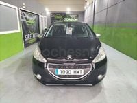 Usado Peugeot 208 Allure 95 CV (69 kW) 2012 Negro Utilitario