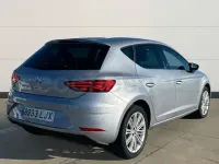 Usado Seat Leon XCELLENCE 130 CV (95 kW) 2020 Gris / plata Berlina
