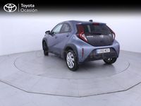 Usado Toyota Aygo X Play 72 CV (52 kW) 2025 Gris / plata SUV