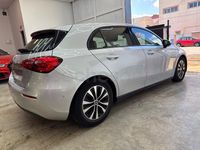 Usado Mercedes A180 116 CV (85 kW) 2020 Gris Berlina