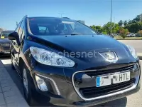 Usado Peugeot 308 SW Active 115 CV (84 kW) 2013 Negro Familiar
