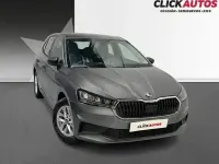Usado Skoda Fabia Essence 80 CV (58 kW) 2025 Plata Utilitario