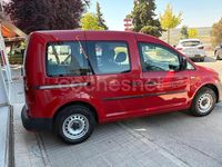Usado VW Caddy Beach 102 CV (75 kW) 2020 Rojo Monovolumen
