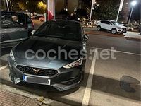 Usado Cupra Leon 150 CV (110 kW) 2023 Gris / plata Berlina