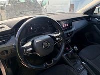 Usado Skoda Scala Active 95 CV (69 kW) 2022 Blanco Utilitario